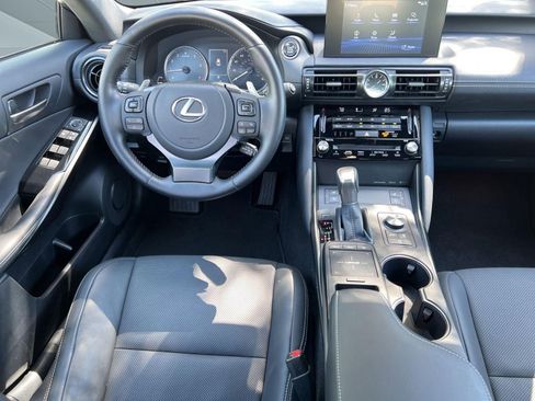 Used 2024 Lexus IS 300 w/ Comfort Package image 28