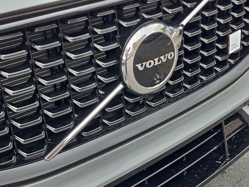 Certified 2025 Volvo XC60 T8 Polestar image 14