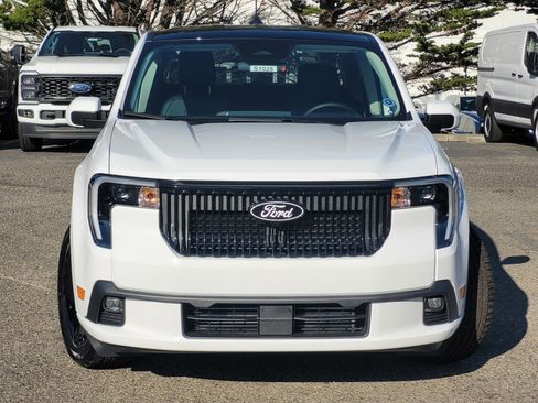 New 2025 Ford Maverick Lobo image 3