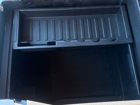 Used 2017 Ford F150 Lariat image 19