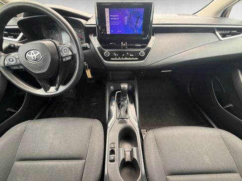 Used 2023 Toyota Corolla LE FWD image 11