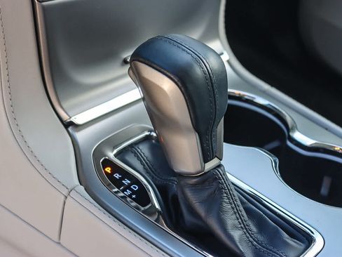 Used 2017 Jeep Grand Cherokee Summit image 18