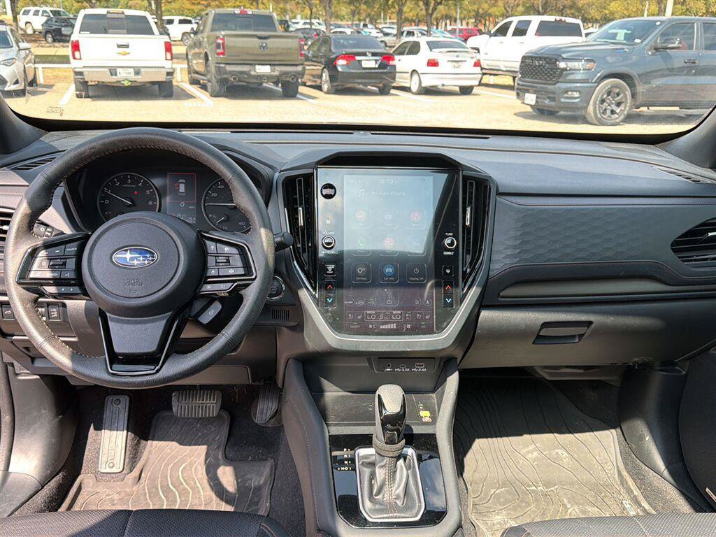 Used 2025 Subaru Forester Touring w/ Popular Package - Touring AWD/4WD image 14