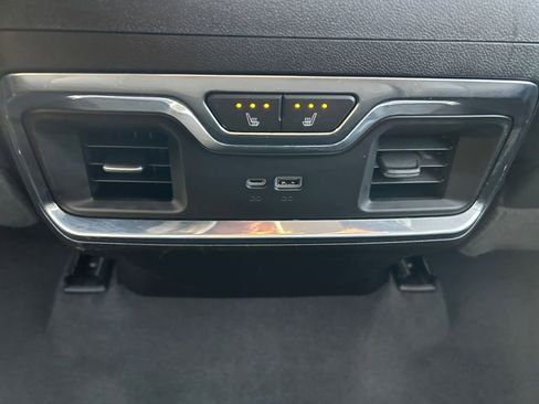 Used 2023 Chevrolet Silverado 1500 LTZ image 35