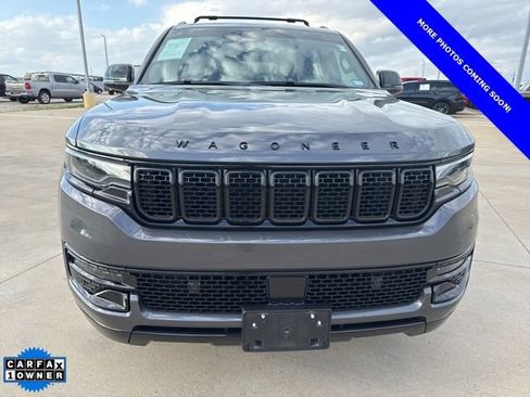 Used 2023 Jeep Wagoneer Series II image 2