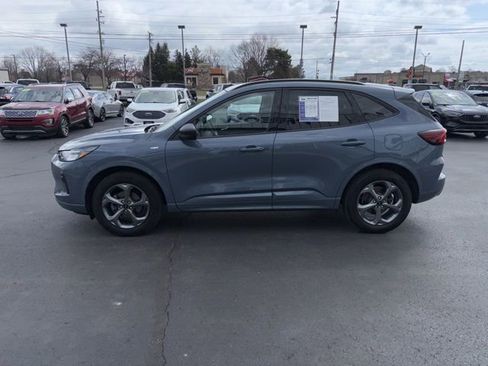 Certified 2023 Ford Escape ST-Line w/ Tech Pack #1 AWD/4WD image 19