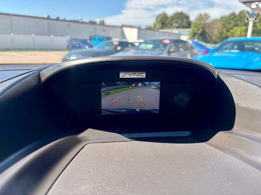 Used 2017 Ford C-MAX SE FWD image 22