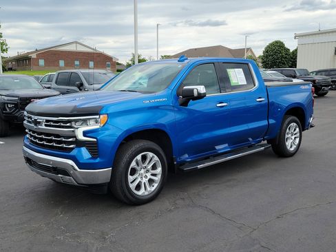 Used 2022 Chevrolet Silverado 1500 LTZ w/ LTZ Premium Package AWD/4WD image 2