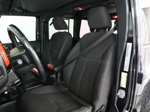 Used 2017 Jeep Wrangler Unlimited Sport w/ Quick Order Package 23S AWD/4WD image 44