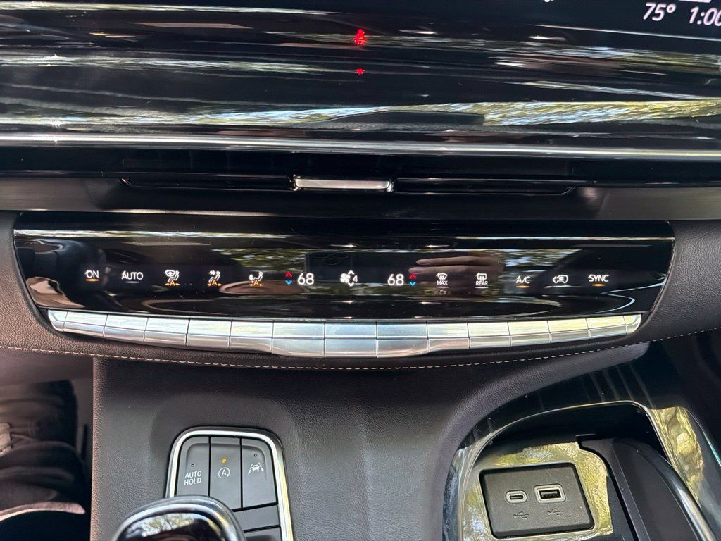 Used 2023 Cadillac Escalade Sport w/ LPO, ONYX Package AWD/4WD image 19