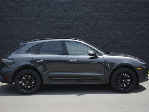 Certified 2024 Porsche Macan GTS AWD/4WD image 8
