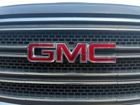 Used 2015 GMC Acadia SLT FWD image 30
