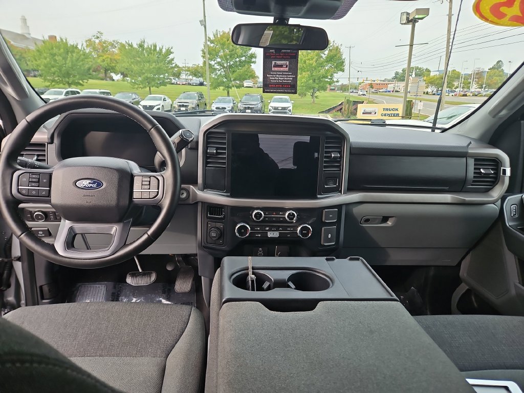 Used 2025 Ford F150 XLT w/ Equipment Group 301A Standard AWD/4WD image 13