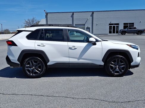 Used 2024 Toyota RAV4 Adventure image 8