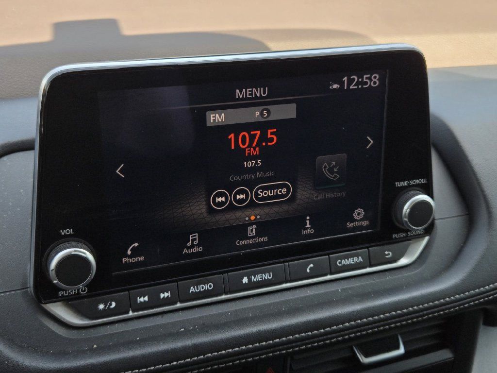 Certified 2023 Nissan Rogue SV FWD image 20