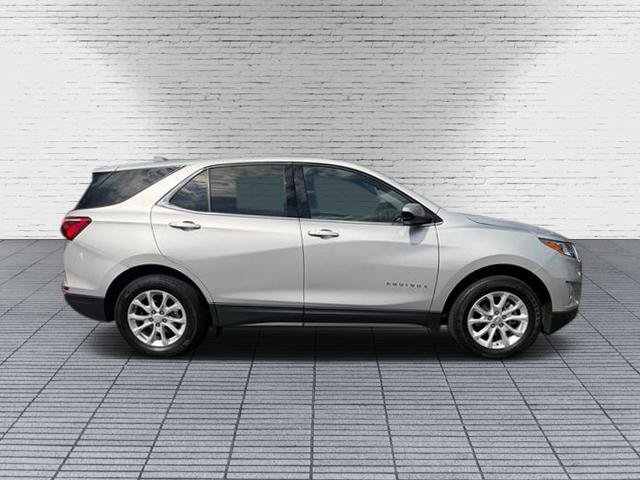Used 2020 Chevrolet Equinox LT w/ Driver Convenience Package AWD/4WD image 6