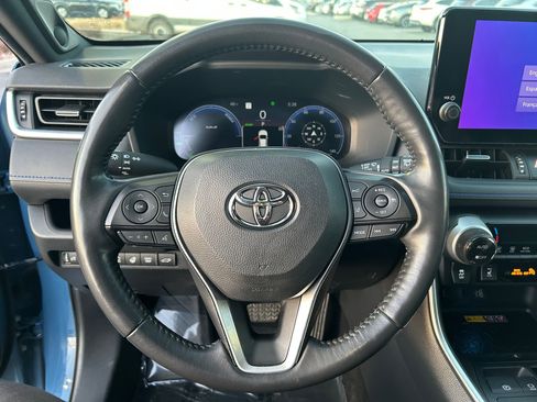 Used 2023 Toyota RAV4 XSE image 12