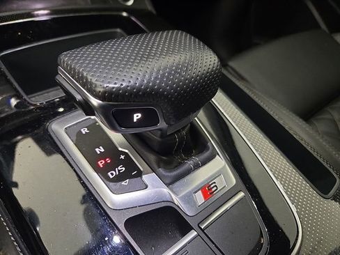 Used 2023 Audi SQ5 Premium Plus w/ Premium Plus Package image 15