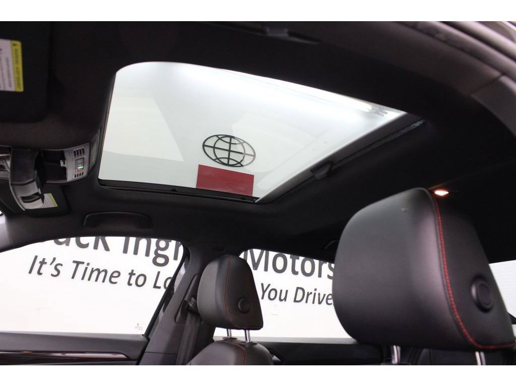 Used 2022 Volkswagen Jetta GLI Autobahn FWD image 7