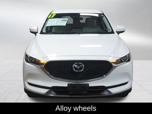 Used 2017 MAZDA CX-5 Touring image 9
