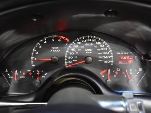 Used 2002 Chevrolet Camaro Z28 w/ SS Performance/Appearance Pkg RWD image 27