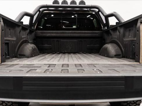 Used 2025 Ford F150 Lariat w/ FX4 Off-Road Package image 12