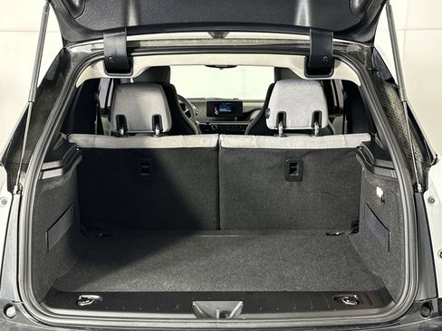 Used 2017 BMW i3 w/ Range Extender image 28