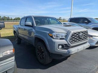 Used 2020 Toyota Tacoma TRD Sport AWD/4WD video 2