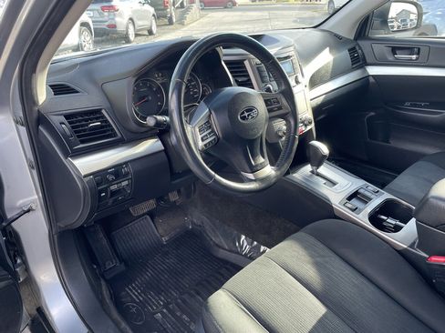 Used 2013 Subaru Outback 2.5i Premium w/ All-Weather Pkg image 23