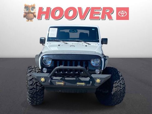 Used 2015 Jeep Wrangler Sport AWD/4WD image 5