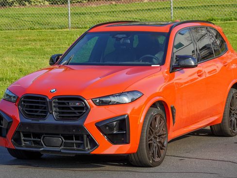 Used 2024 BMW X5 M Competition w/ Executive Package AWD/4WD image 5