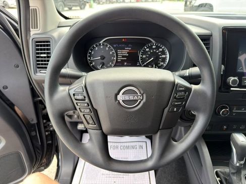 Used 2022 Nissan Frontier S w/ Technology Package AWD/4WD image 26