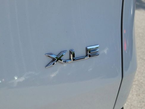 Used 2024 Toyota Grand Highlander AWD image 7