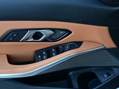 New 2026 BMW 330i xDrive Sedan w/ Premium Package image 21