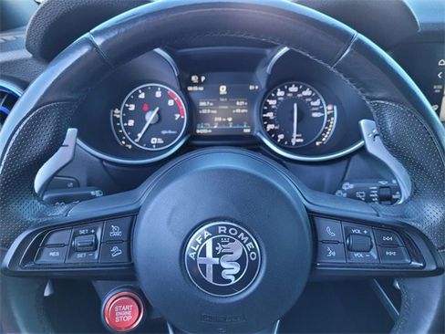 Used 2021 Alfa Romeo Stelvio Ti Sport image 28