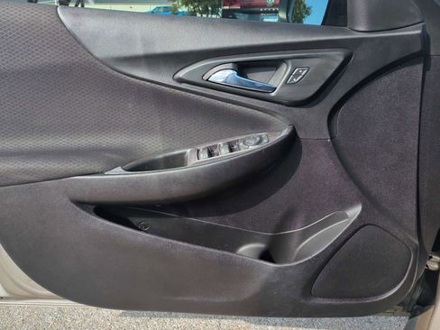 Used 2022 Chevrolet Malibu LS image 21