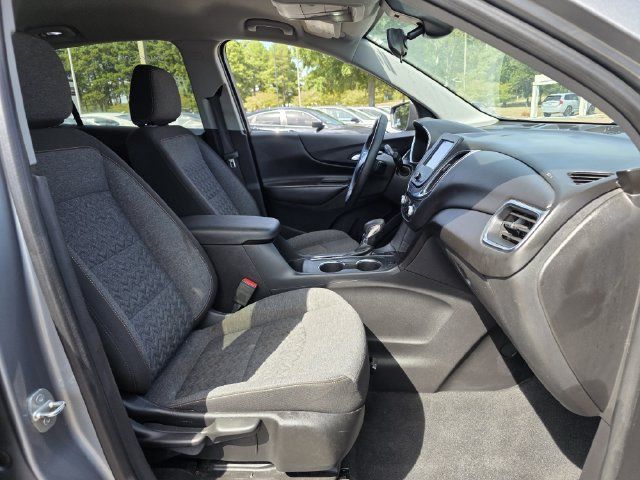 Used 2023 Chevrolet Equinox LT w/ Driver Convenience Package AWD/4WD image 29