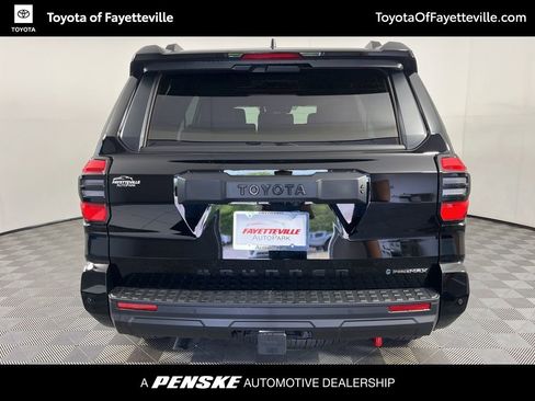 New 2026 Toyota 4Runner TRD Off-Road Premium AWD/4WD image 4