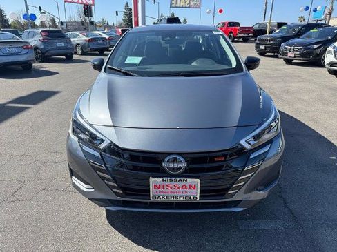 New 2025 Nissan Versa SR w/ Trunk Package image 2