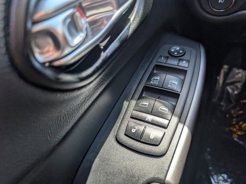 Used 2022 Jeep Cherokee Latitude Lux image 31