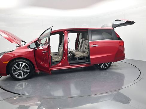 Used 2024 Honda Odyssey Touring image 66