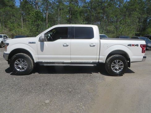 Used 2019 Ford F150 Lariat image 1