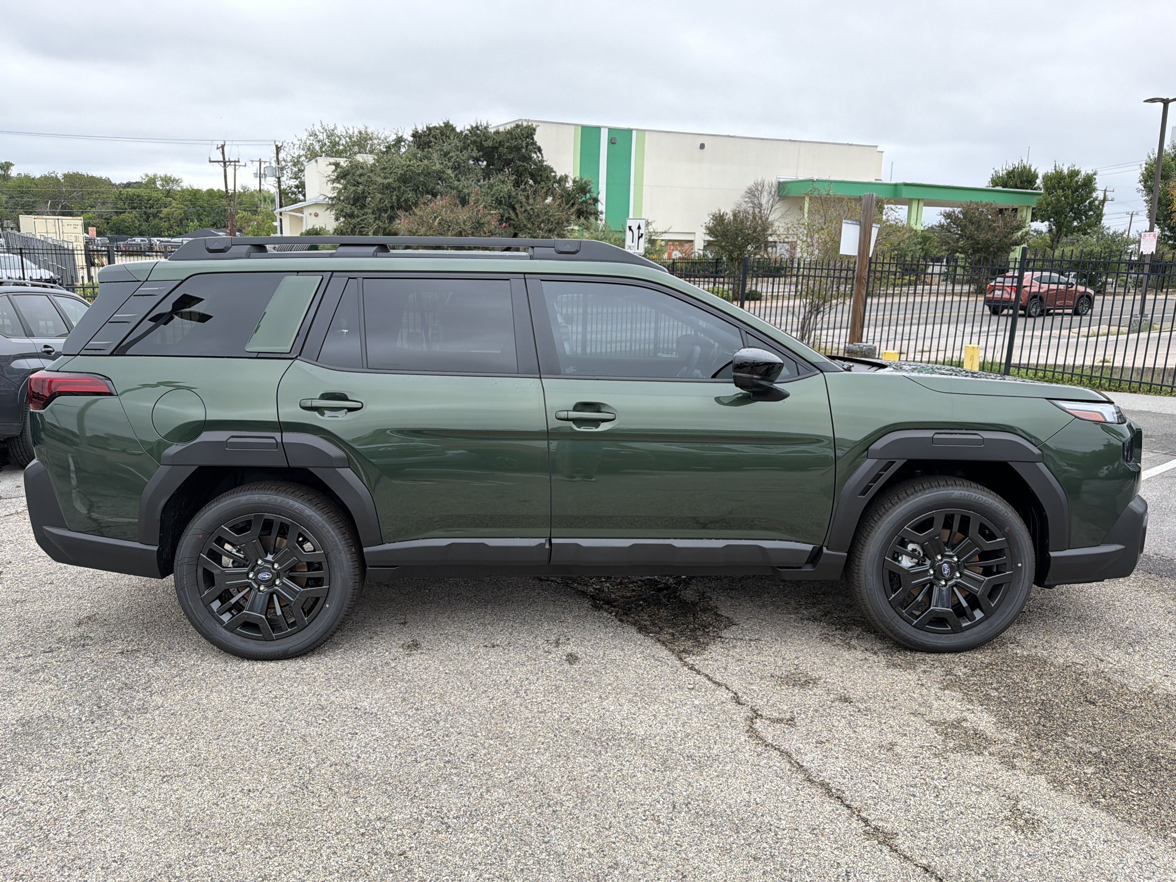New 2026 Subaru Outback Limited XT AWD/4WD image 2