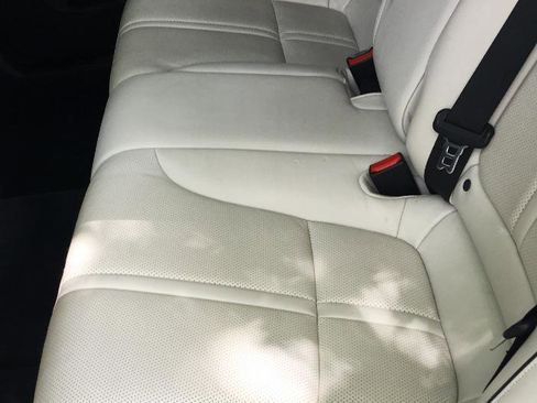 Used 2015 Kia K900 Luxury RWD image 15