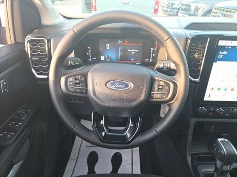 New 2025 Ford Ranger XLT w/ FX4 Off-Road Package image 15