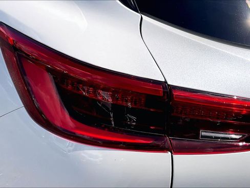 Used 2021 INFINITI QX50 Luxe w/ Appearance Package FWD image 43