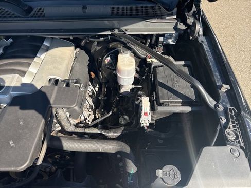 Used 2019 Cadillac Escalade ESV Platinum image 35