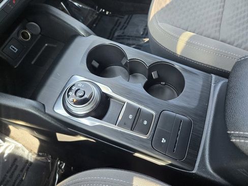 Used 2020 Ford Escape SE Sport image 12