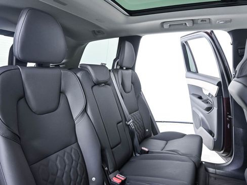 Used 2025 Volvo XC90 B6 Core w/ Climate Package AWD/4WD image 21