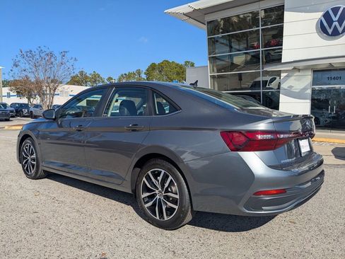 New 2026 Volkswagen Jetta SE image 4